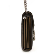 Buy this authentic second hand vintage Gucci Dionysus GG Supreme chain wallet at online webshop LabelLOV. Safe and secure shopping. Koop deze authentieke tweedehands vintage Gucci Dionysus GG Supreme chain wallet bij online webshop LabelLOV.