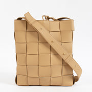 Shop safe online at Labellov in Antwerp, Brussels and KNokke this 100% authentic second hand Bottega Veneta Beige Cassette Messenger Bag