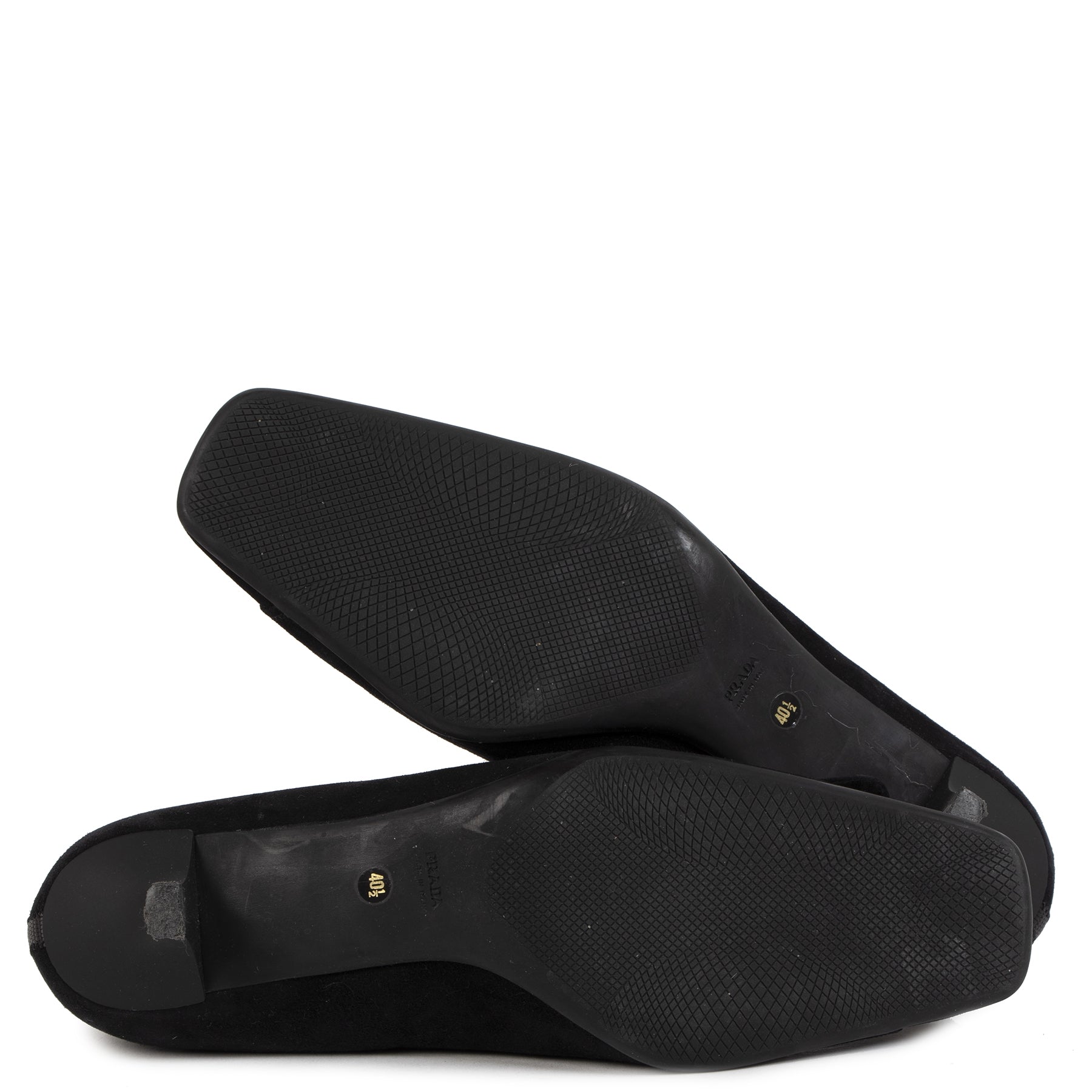 Authentic Black Prada Heels - Size 40,5 d'occasion au bon prix en toute sécurité LabelLOV boutique en ligne marque de lux LabelLOV Anvers Belgique