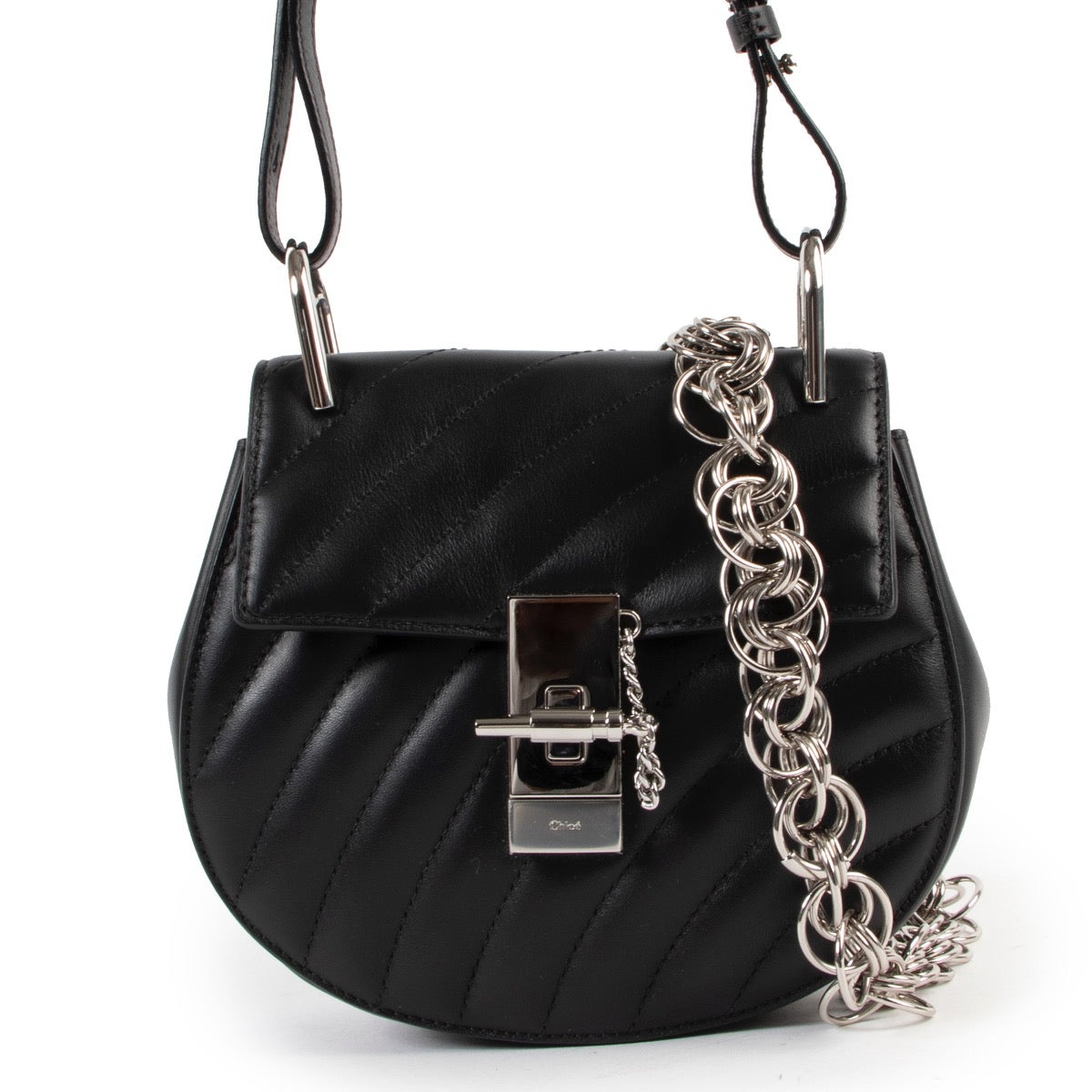 Shop safe online at labellov in Antwerp this 100% authentic second hand Chloé Black Drew Bijoux Crossbody