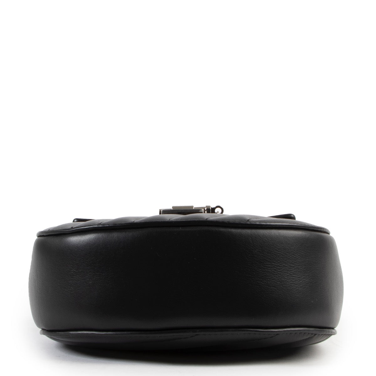Shop safe online at labellov in Antwerp this 100% authentic second hand Chloé Black Drew Bijoux Crossbody