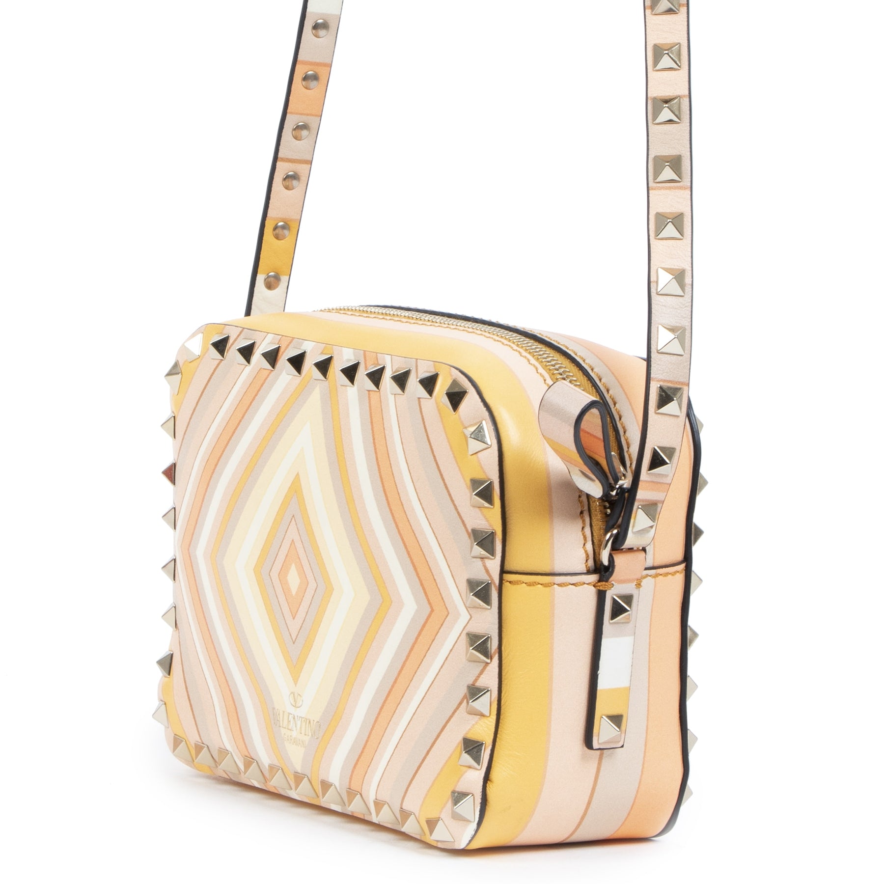 Valentino Rockstud 1975 Camera Calfskin Sorbet Leather Cross Body Bag te koop online bij Labellov tweedehands luxe