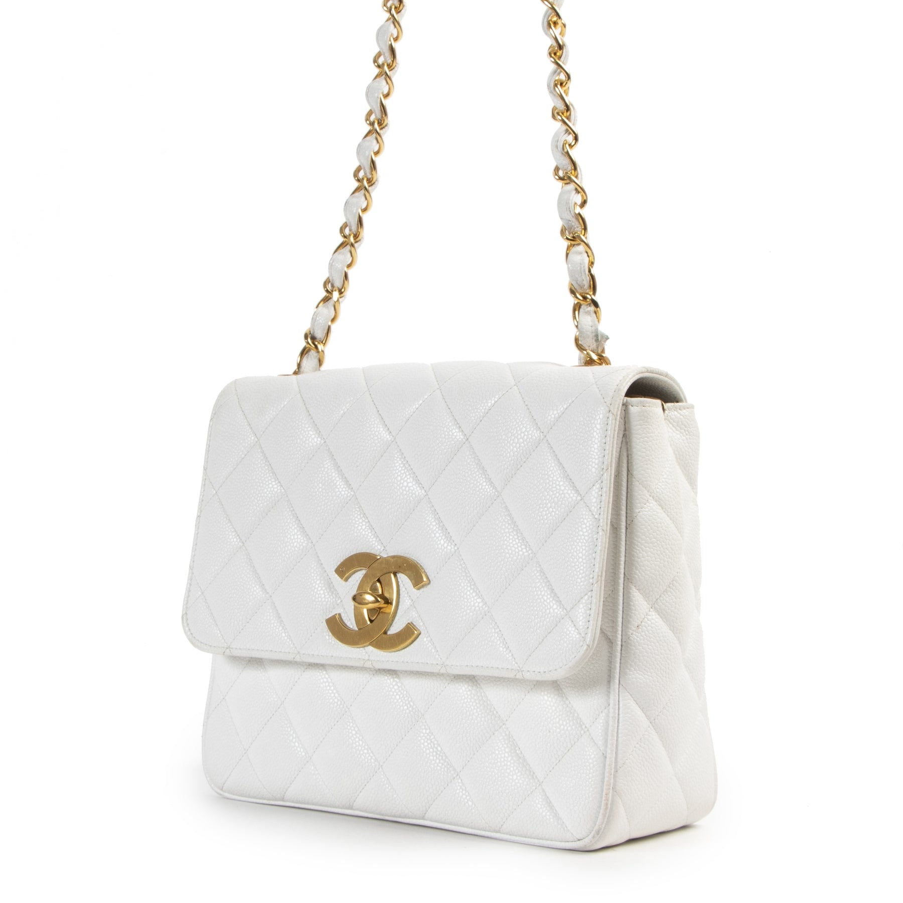 Authentieke Tweedehands Chanel Tassen juiste prijs veilig online winkelen LabelLOV webshop luxe merken winkelen Antwerpen België mode fashion authentic secondhand Chanel designer bags luxury vintage webshop fashion safe secure online shopping designer bra