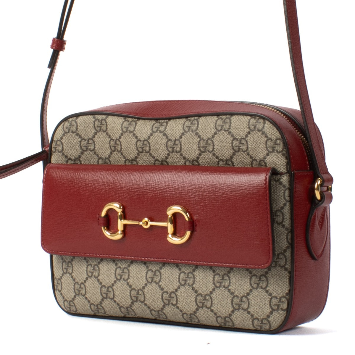 Shop safe online at Labellov in Antwerp, Brussels and Knokke this 100% authentic second hand Gucci GG Canvas Small Horsebit 1955 Crossbody Bag