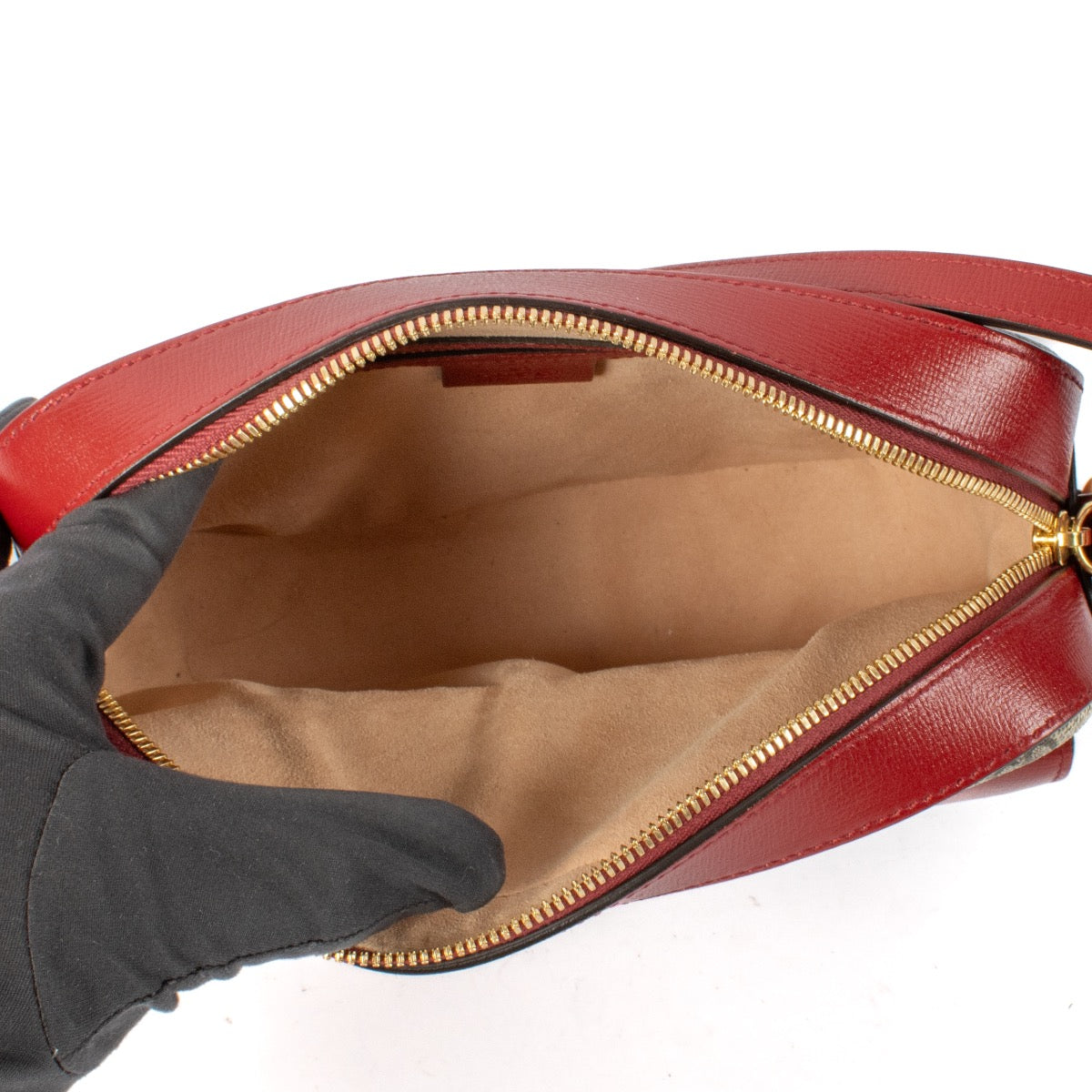 Shop safe online at Labellov in Antwerp, Brussels and Knokke this 100% authentic second hand Gucci GG Canvas Small Horsebit 1955 Crossbody Bag