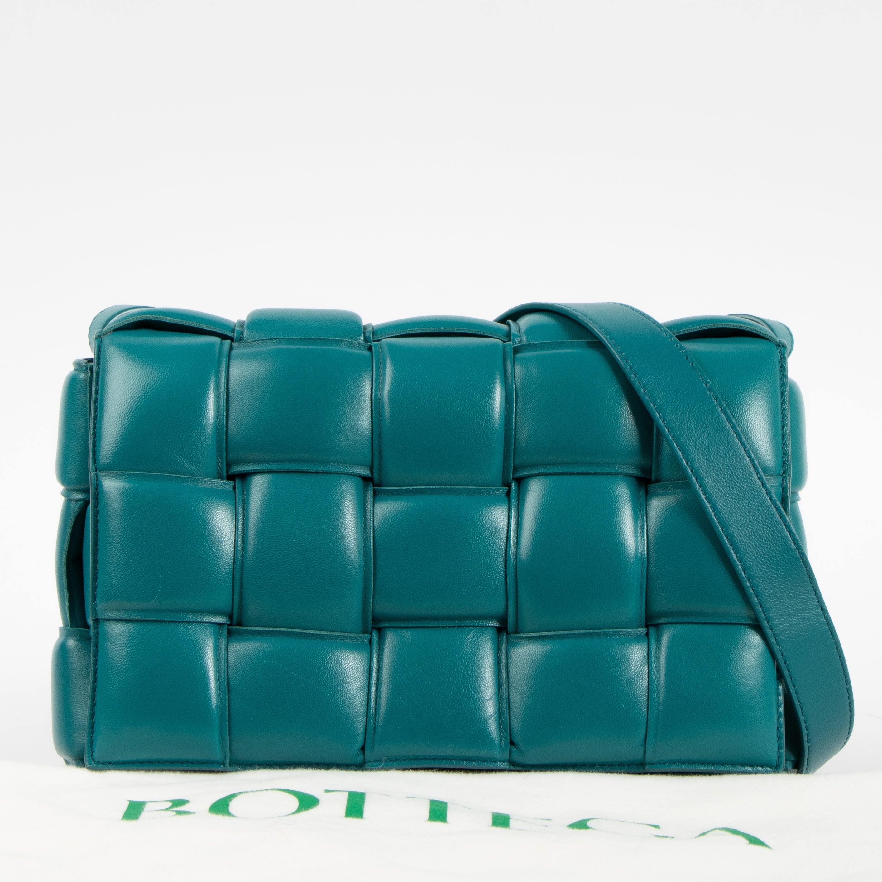 Bottega Veneta Turquoise Lambskin Padded Cassette Bag – Labellov