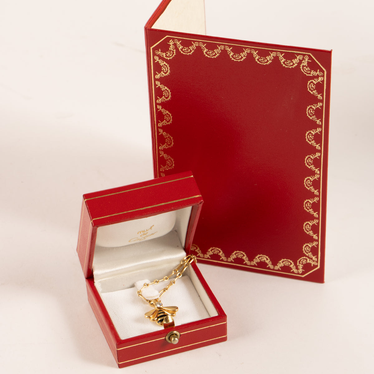 Shop this authentic Cartier Diamond Yellow Gold Bee Pendant Necklace pre-loved on Labellov.com