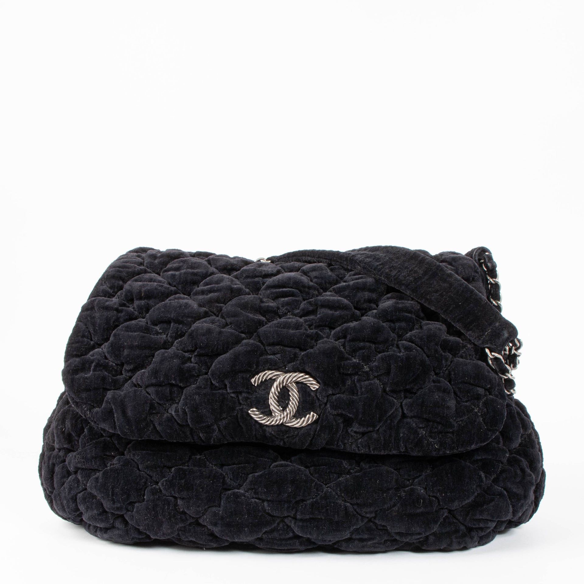 Shop this authentic Chanel Black Moscou Bubble Quilt Bag pre-loved on Labellov.com 