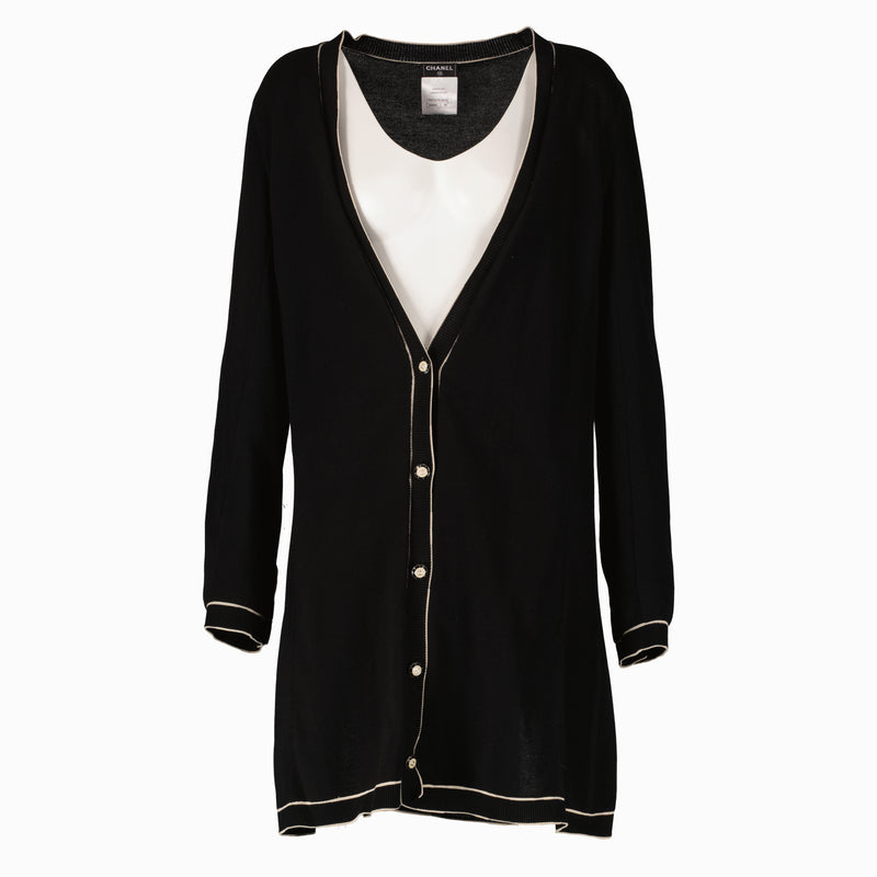Shop this authentic Chanel Ribbed Knit Coco Mark Cardigan - size 40  pre-loved on Labellov.com 