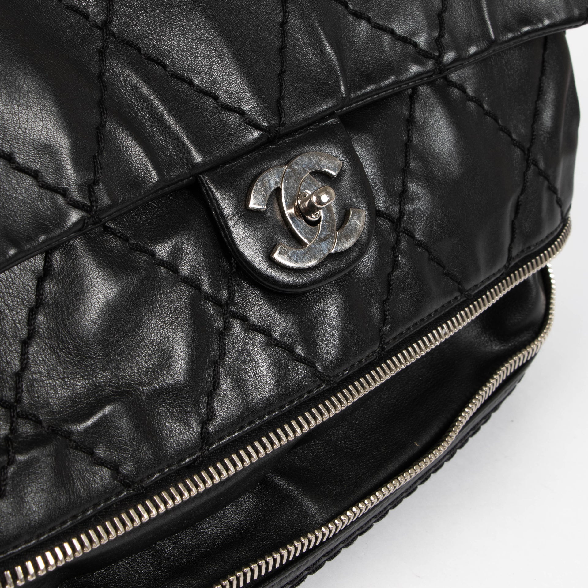 Shop this authentic Chanel Black Stitched Expandable Shoulder Bag pre-loved on Labellov.com 