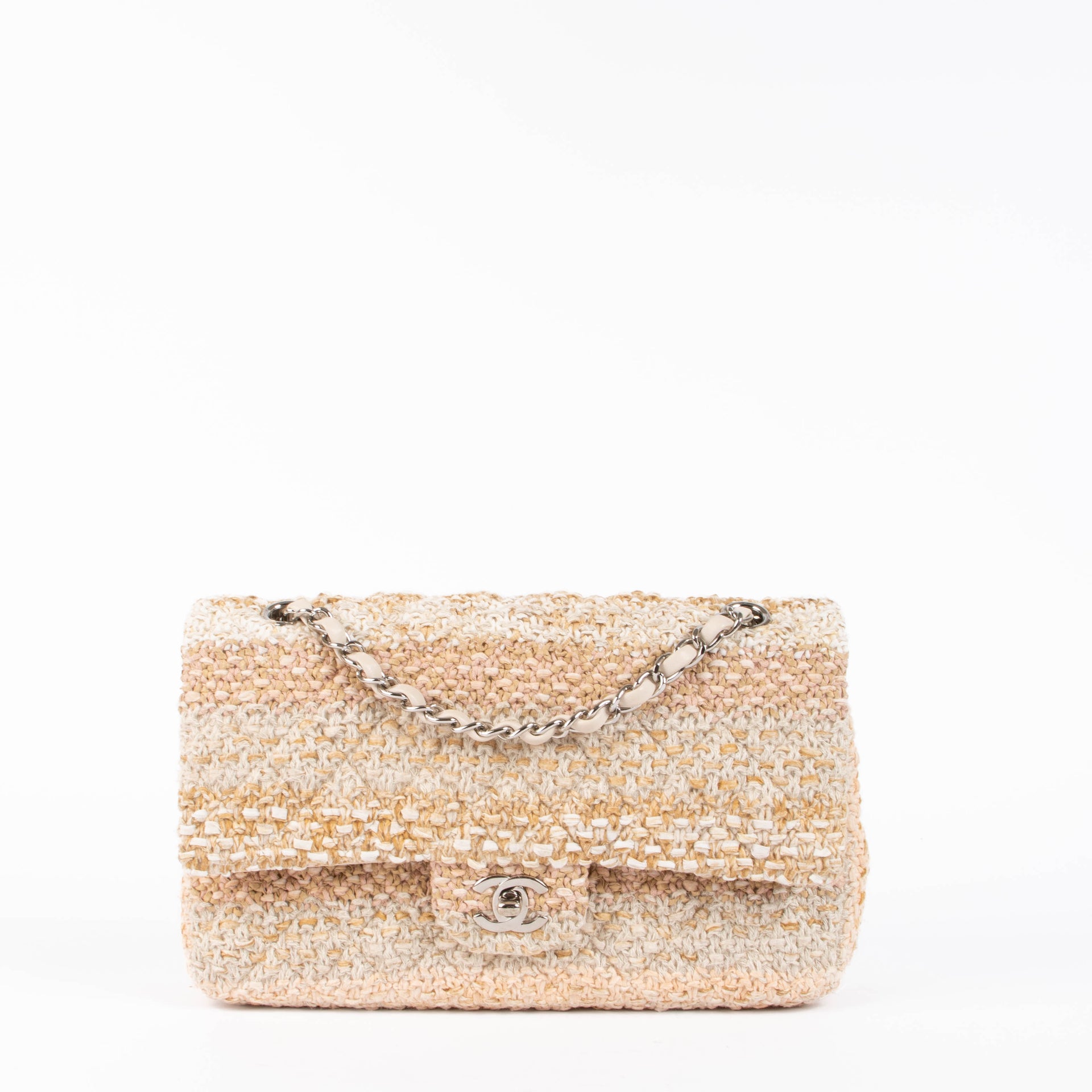 Sac Chanel Classique 11.12 en tweed beige, taille moyenne