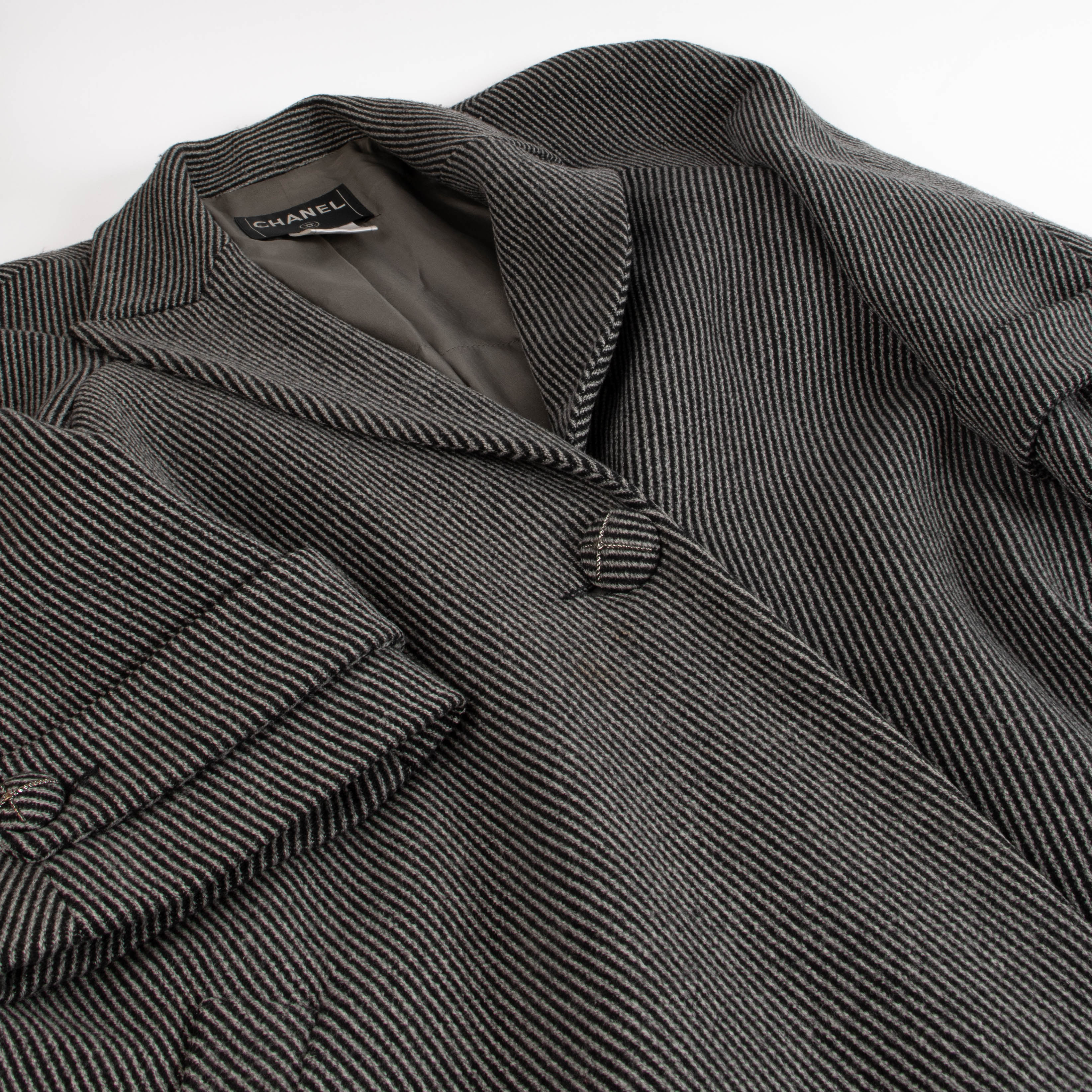 Chanel 07A Grey Coat - Size 40 – Labellov
