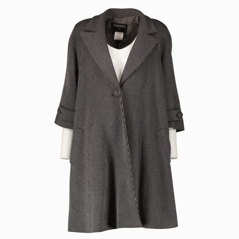 Chanel 07A Grey Coat - Size 40