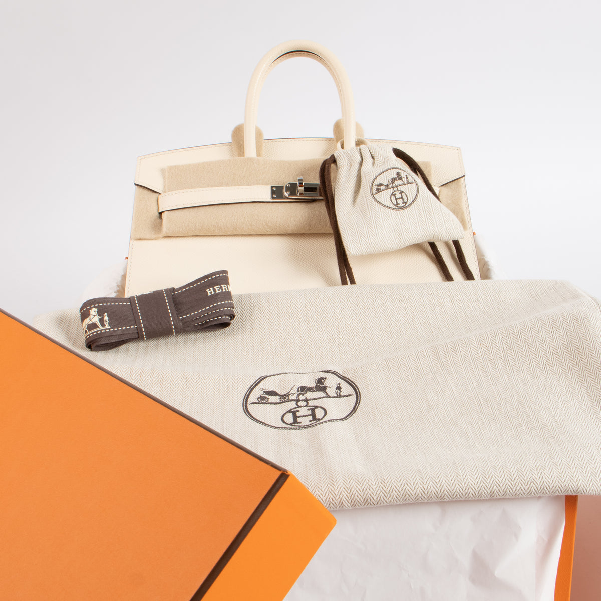 Shop the authentic Hermes Birkin 25 Nata Epsom GHW on Labellov.com.