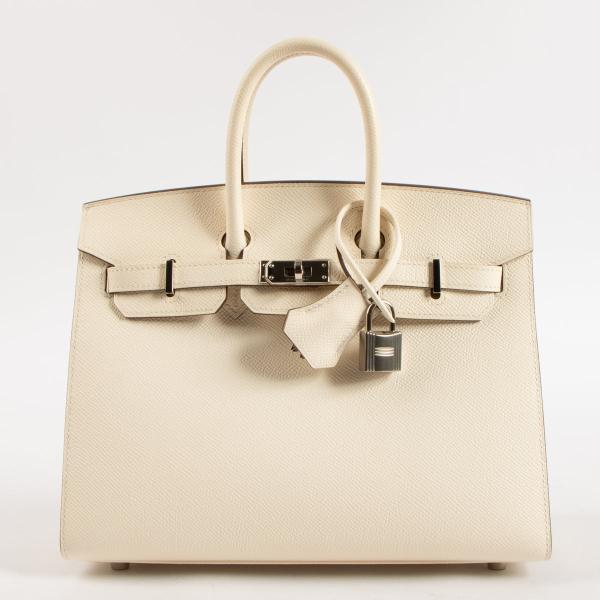 Shop the authentic Hermes Birkin 25 Nata Epsom GHW on Labellov.com.