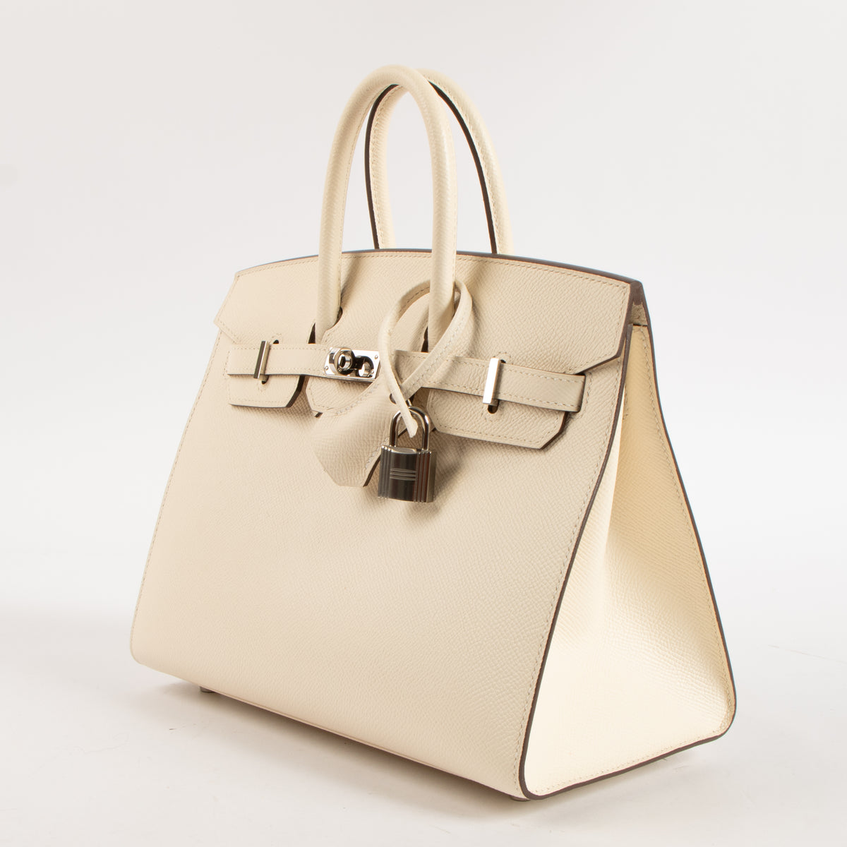 Shop the authentic Hermes Birkin 25 Nata Epsom GHW on Labellov.com.