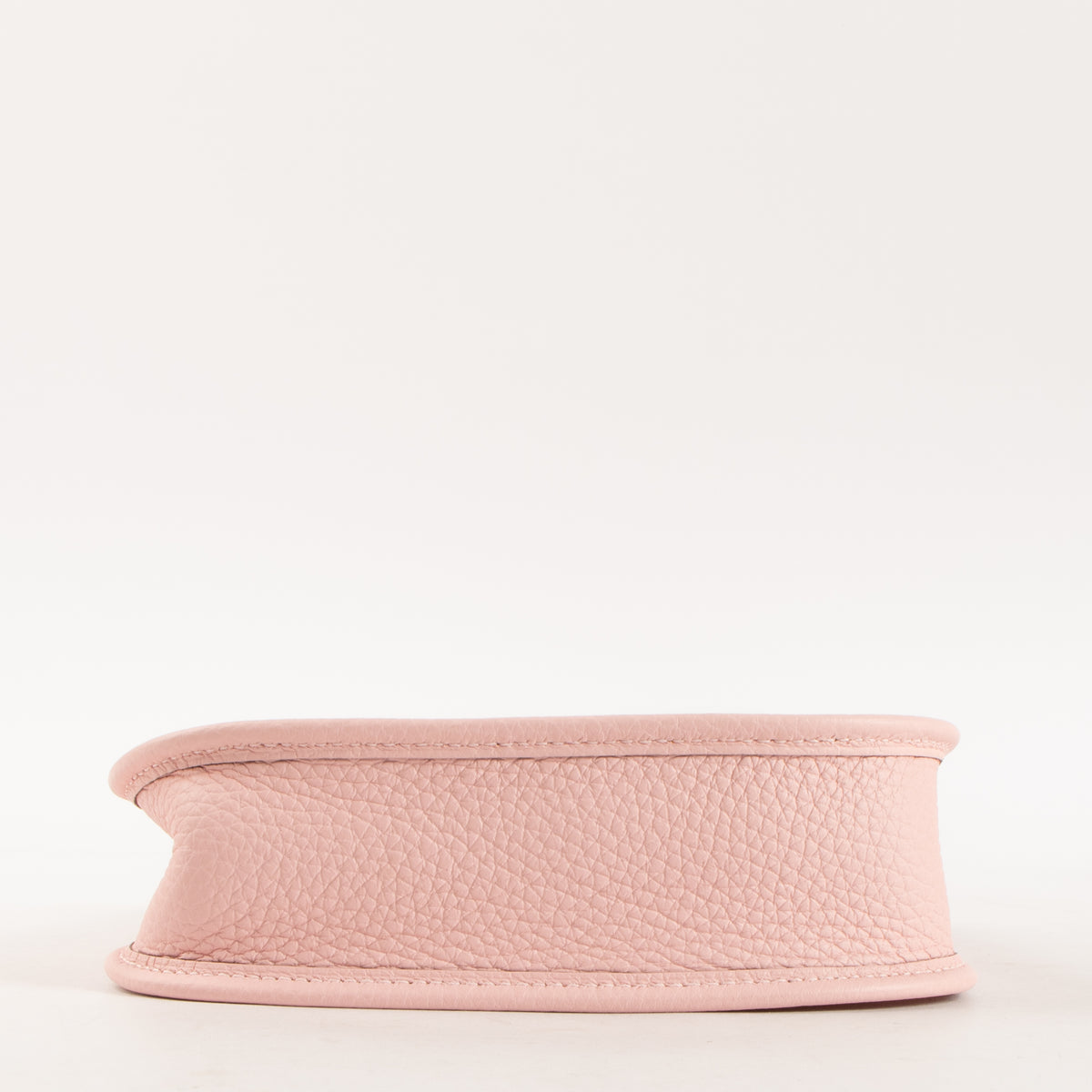 Shop the authentic Hermes Evelyne 16 Rose Sakura Clemence PHW on Labellov.com.