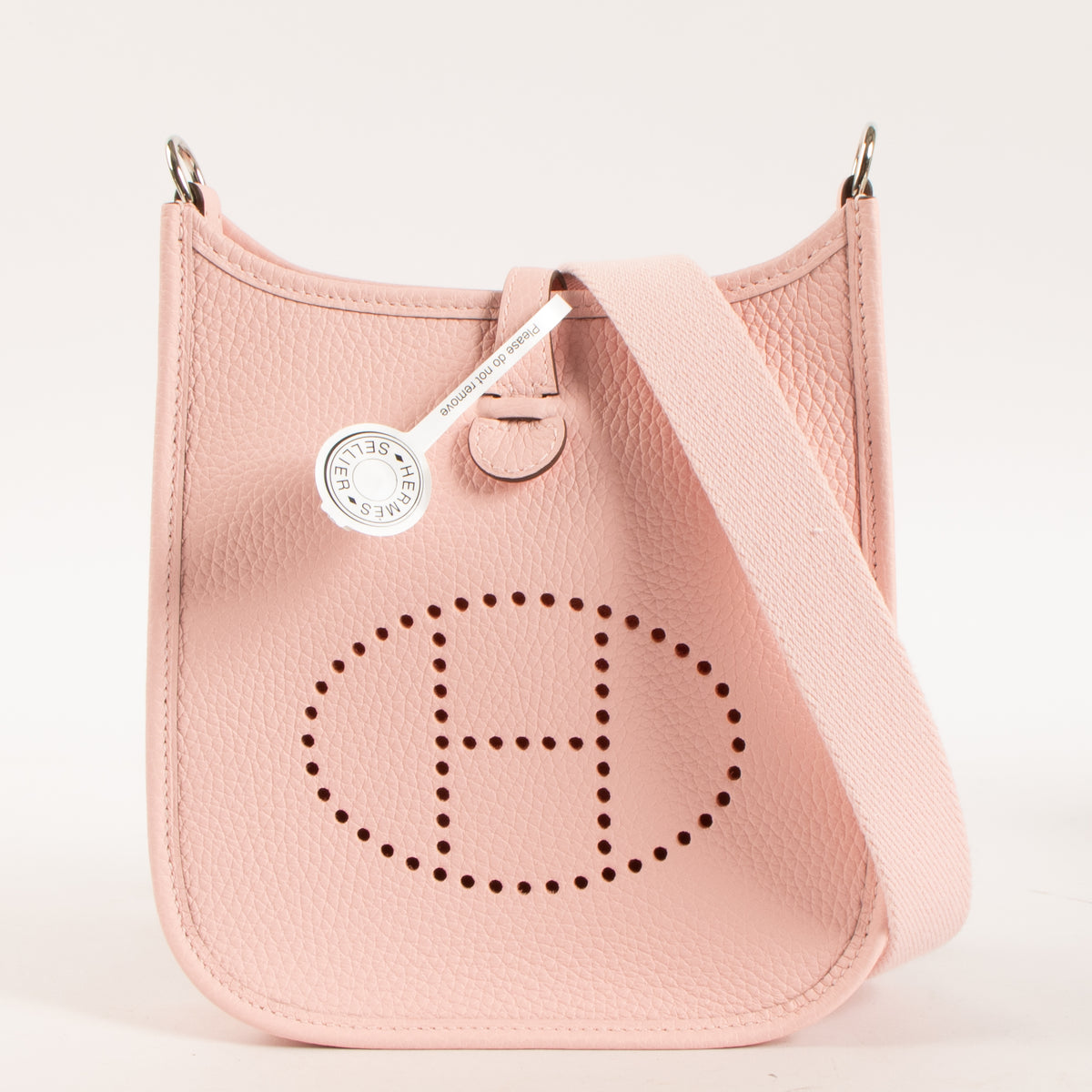 Shop the authentic Hermes Evelyne 16 Rose Sakura Clemence PHW on Labellov.com.