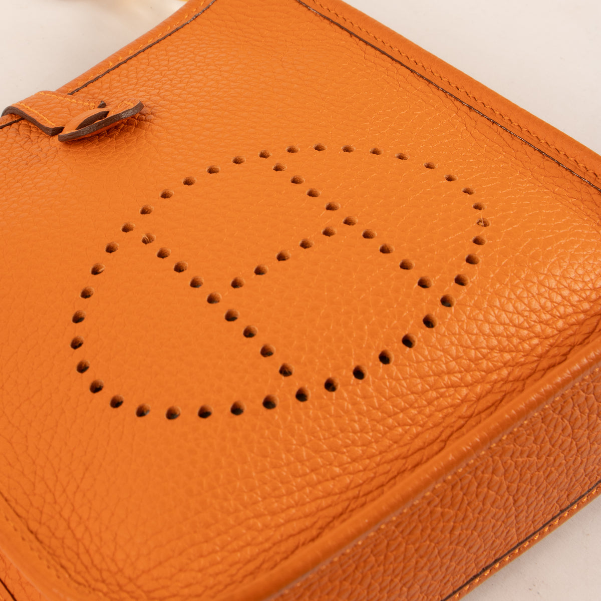 Shop this authentic Hermès Evelyne 16 Orange Clemence GHW pre-loved on Labellov.com