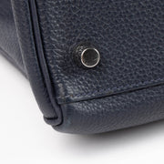 Shop the authentic Hermes Kelly 32 Bleu Nuit PHW second hand on Labellov.com
