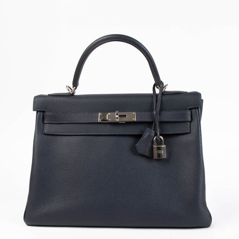 Shop the authentic Hermes Kelly 32 Bleu Nuit PHW second hand on Labellov.com