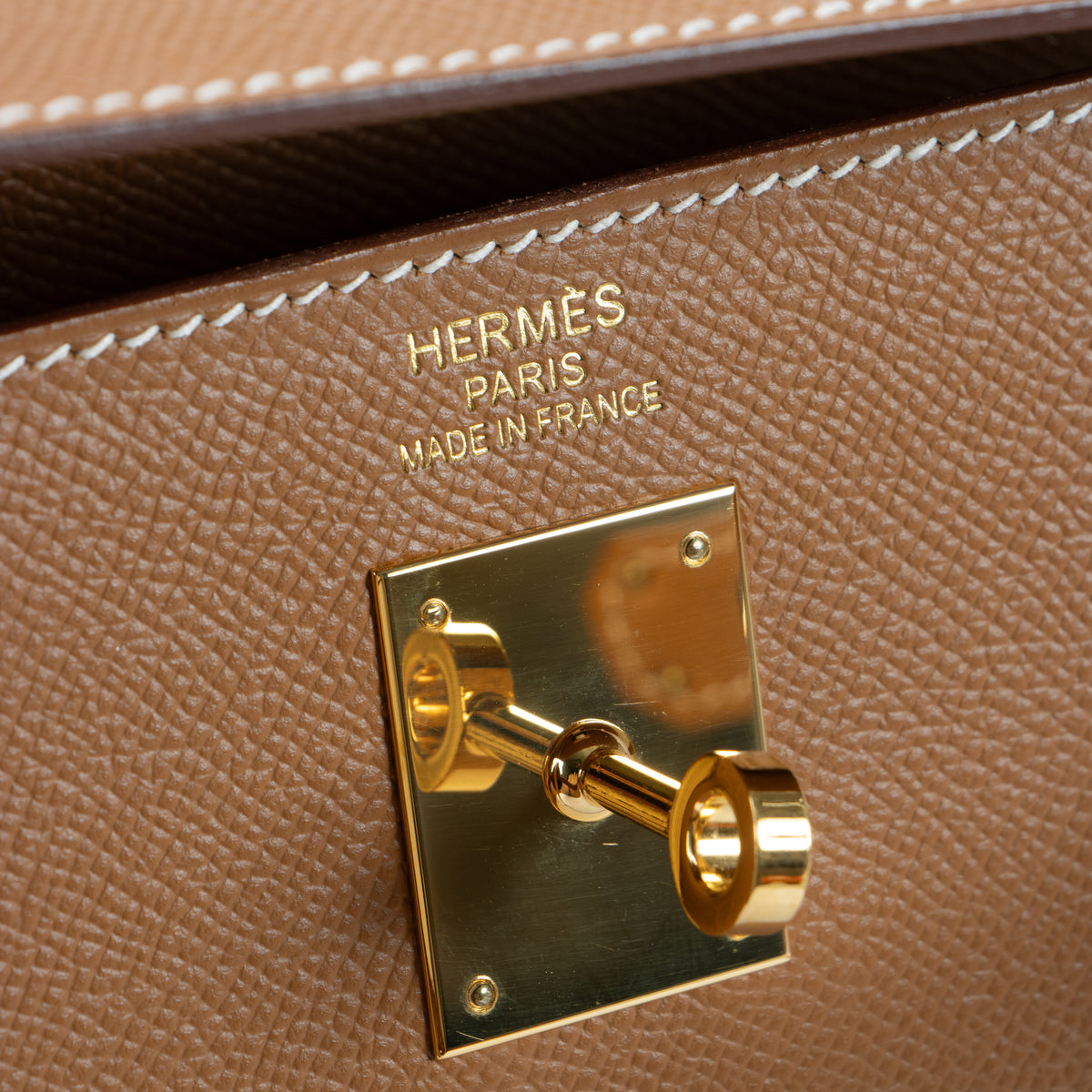 Hermès Kelly 35 Gold Epsom GHW