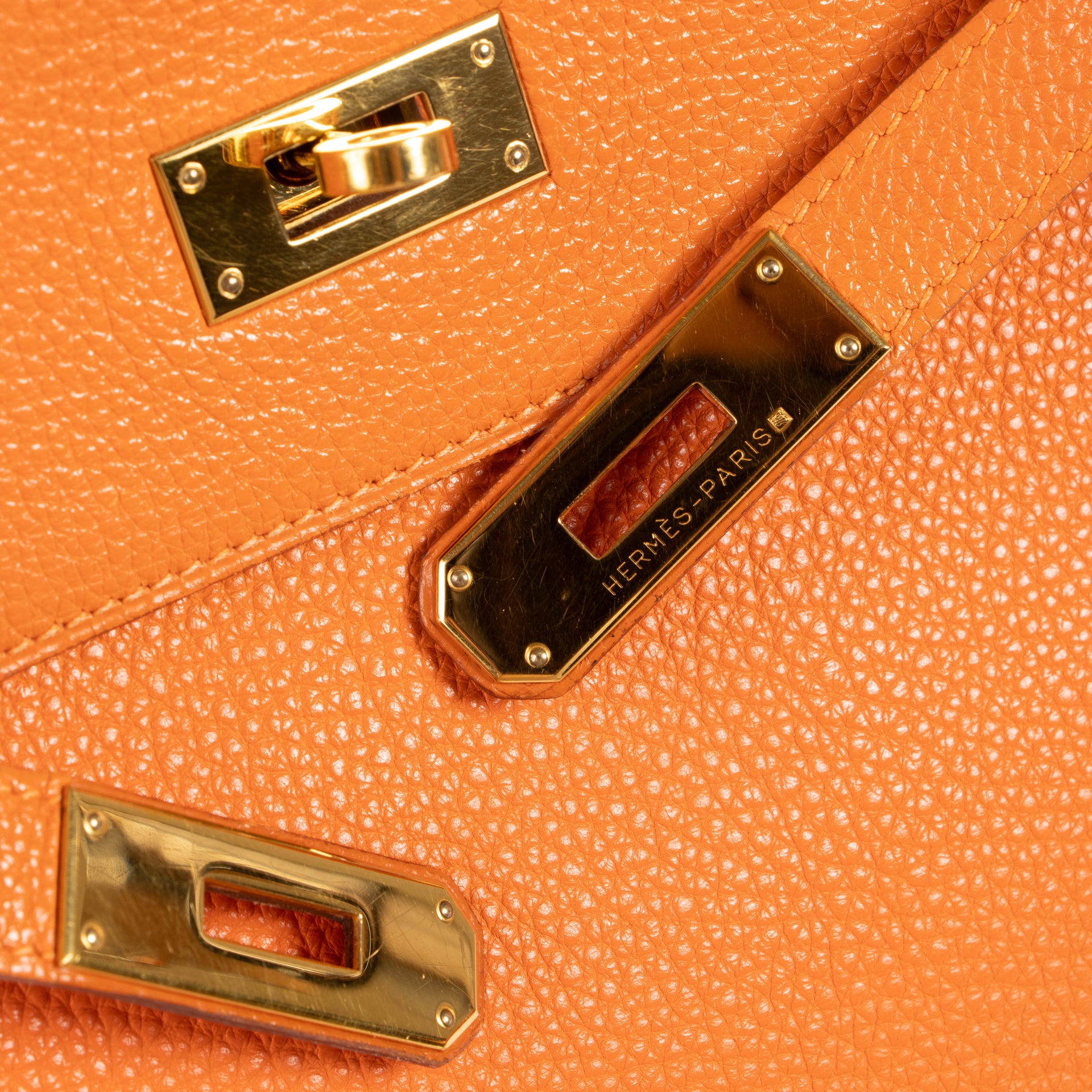 Hermès Kelly 32 Orange Togo GHW