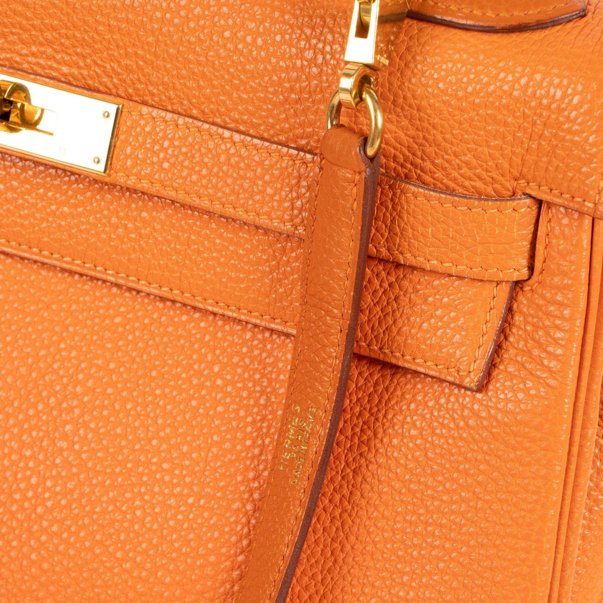 Hermès Kelly 32 Orange Togo GHW