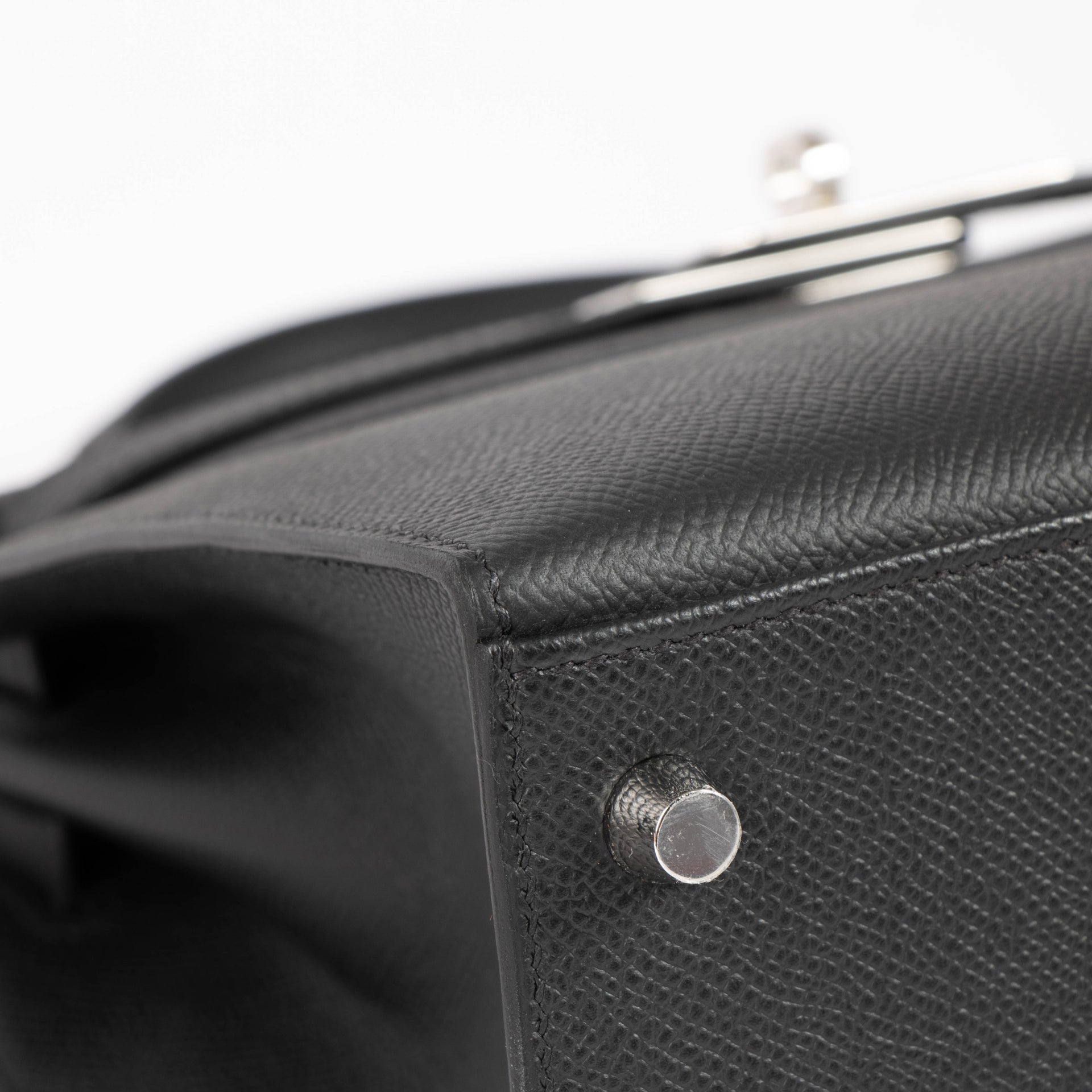 Hermès Kelly 28 Black Epsom PHW