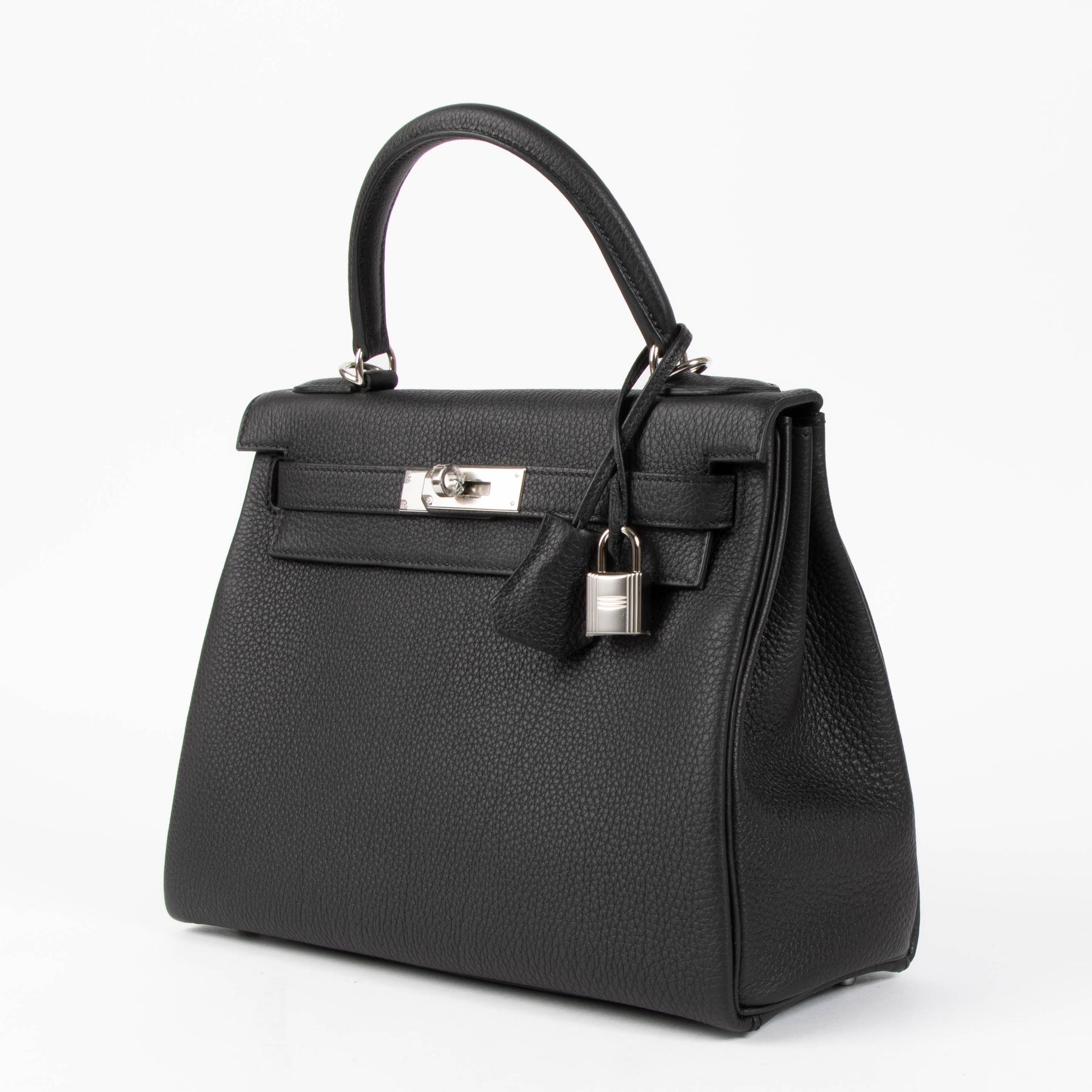 Hermès Kelly 28 Black Togo PHW