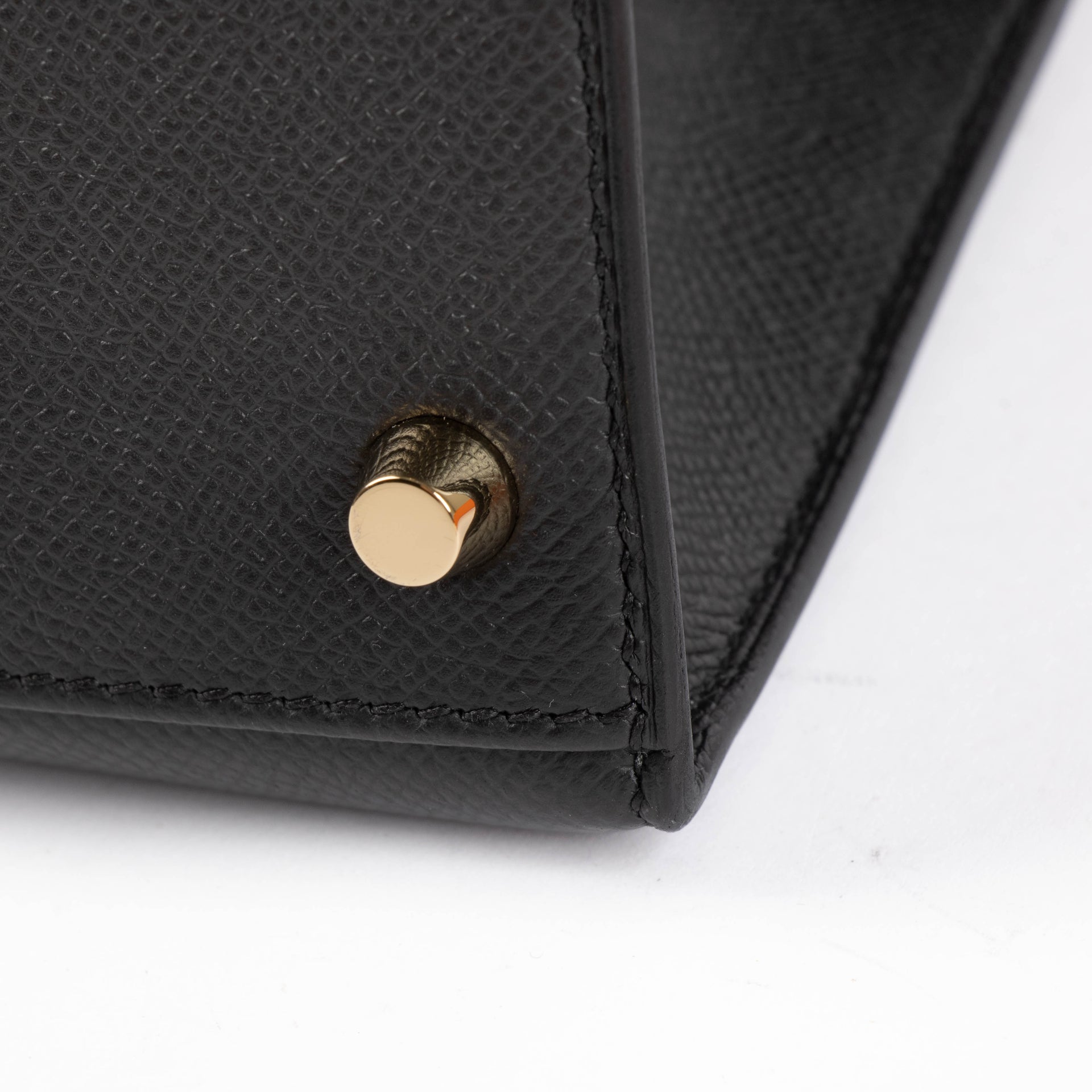 Hermes Kelly 28 Black Epsom GHW