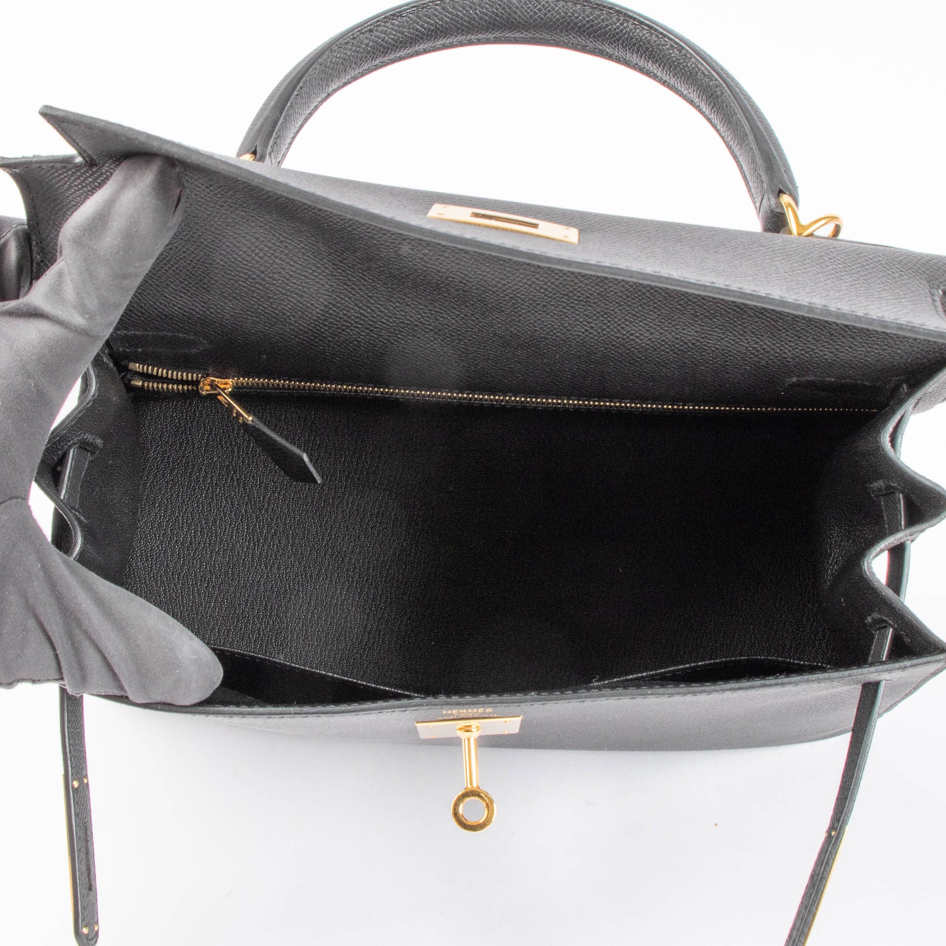 Hermes Kelly 28 Black Epsom GHW