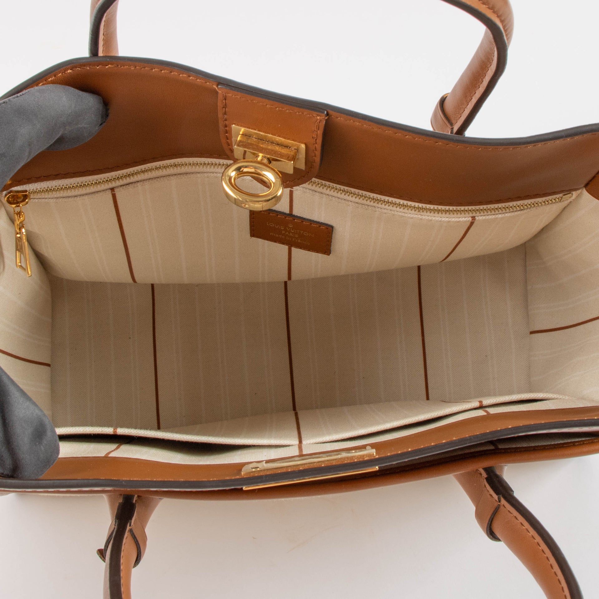 Louis Vuitton Tan Canvas On My Side MM Bag