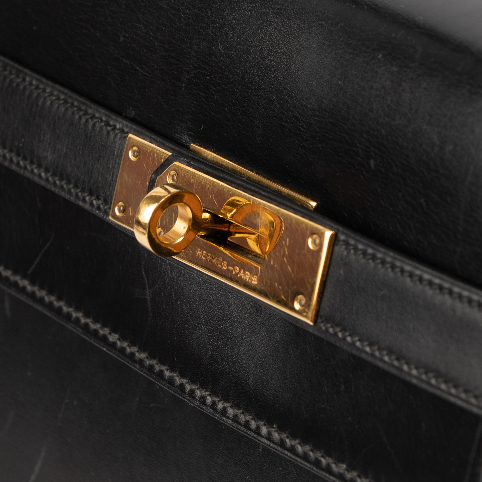 Hermès Vintage Kelly 32 Black Box GHW