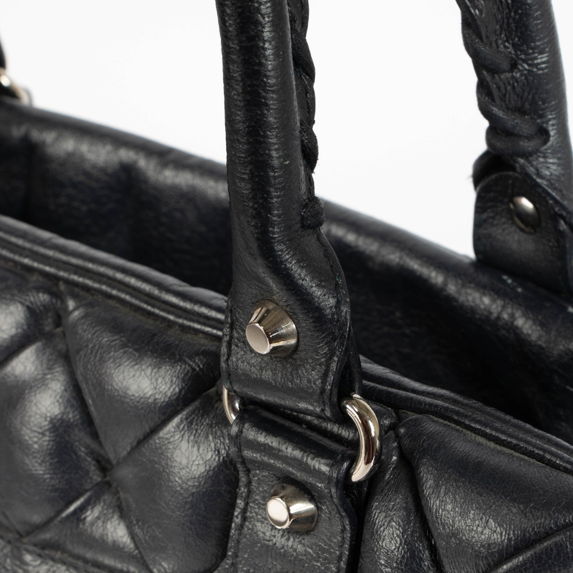 Shop the authentic Balenciaga Blue Leather Quilted Plombe Shoulder Bag second hand on Labellov.com