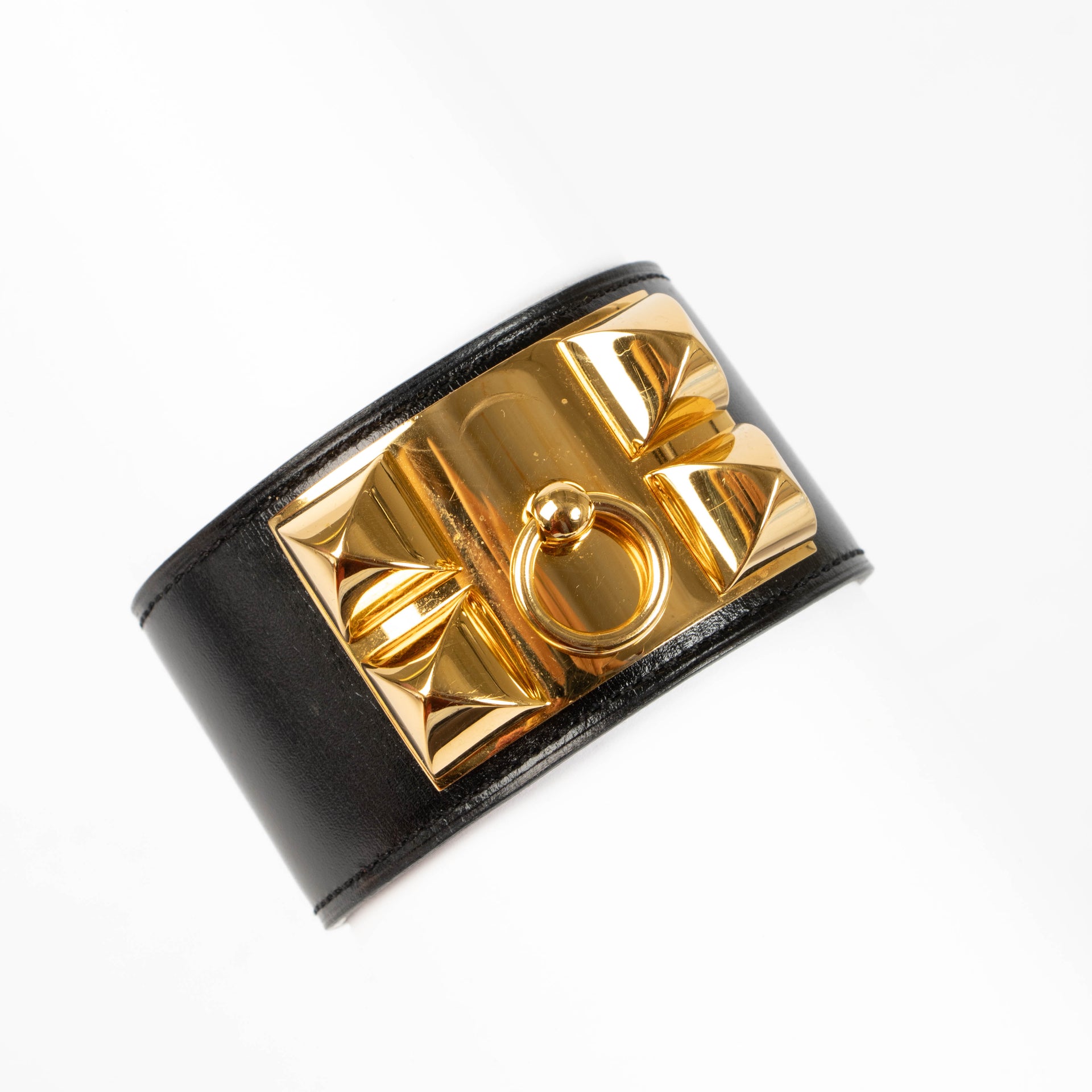 Shop the authentic Hermes Black Collier de Chien Bracelet second hand on Labellov.com