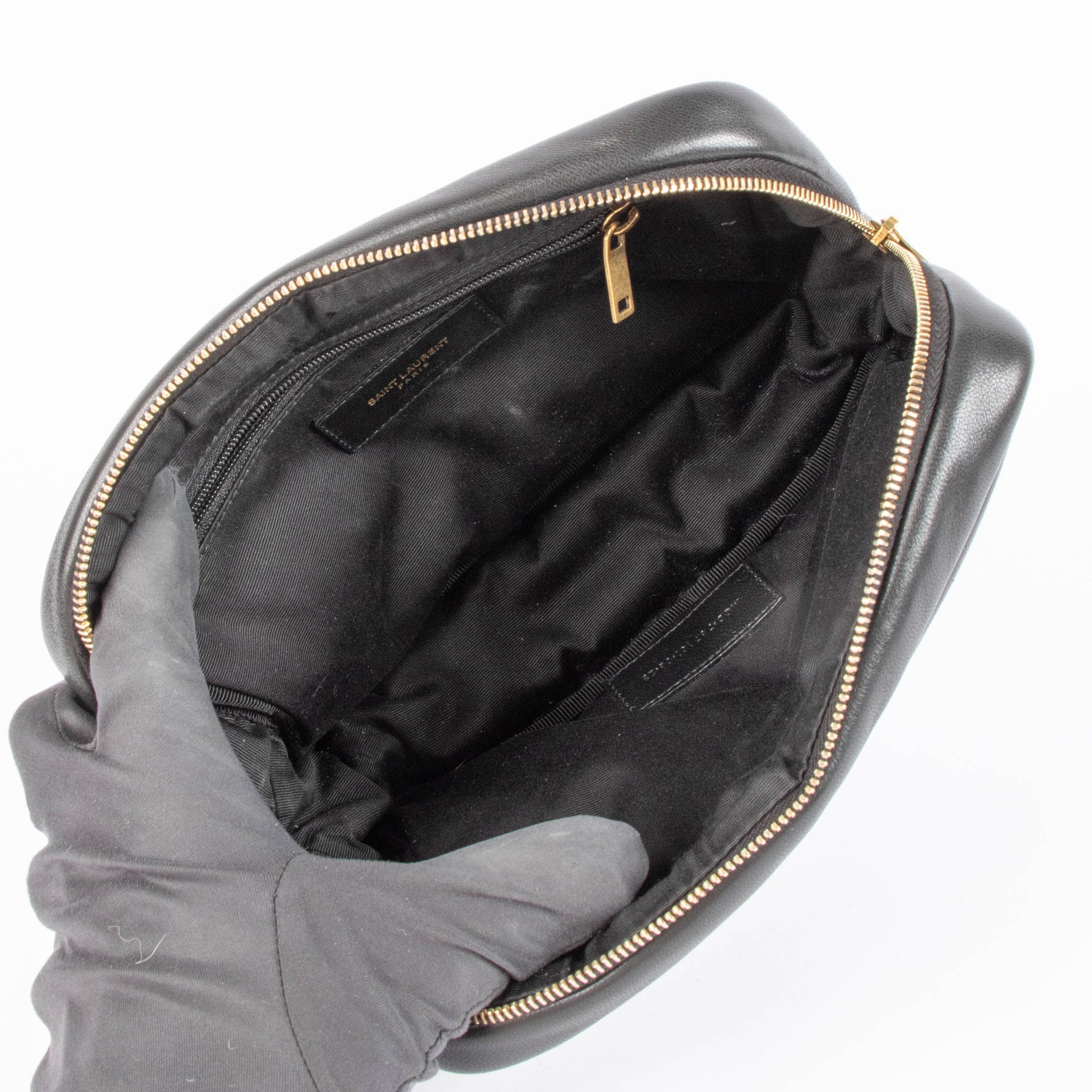 Shop the authentic Saint Laurent Black Calypso Cosmetica Clutch second hand on Labellov.com