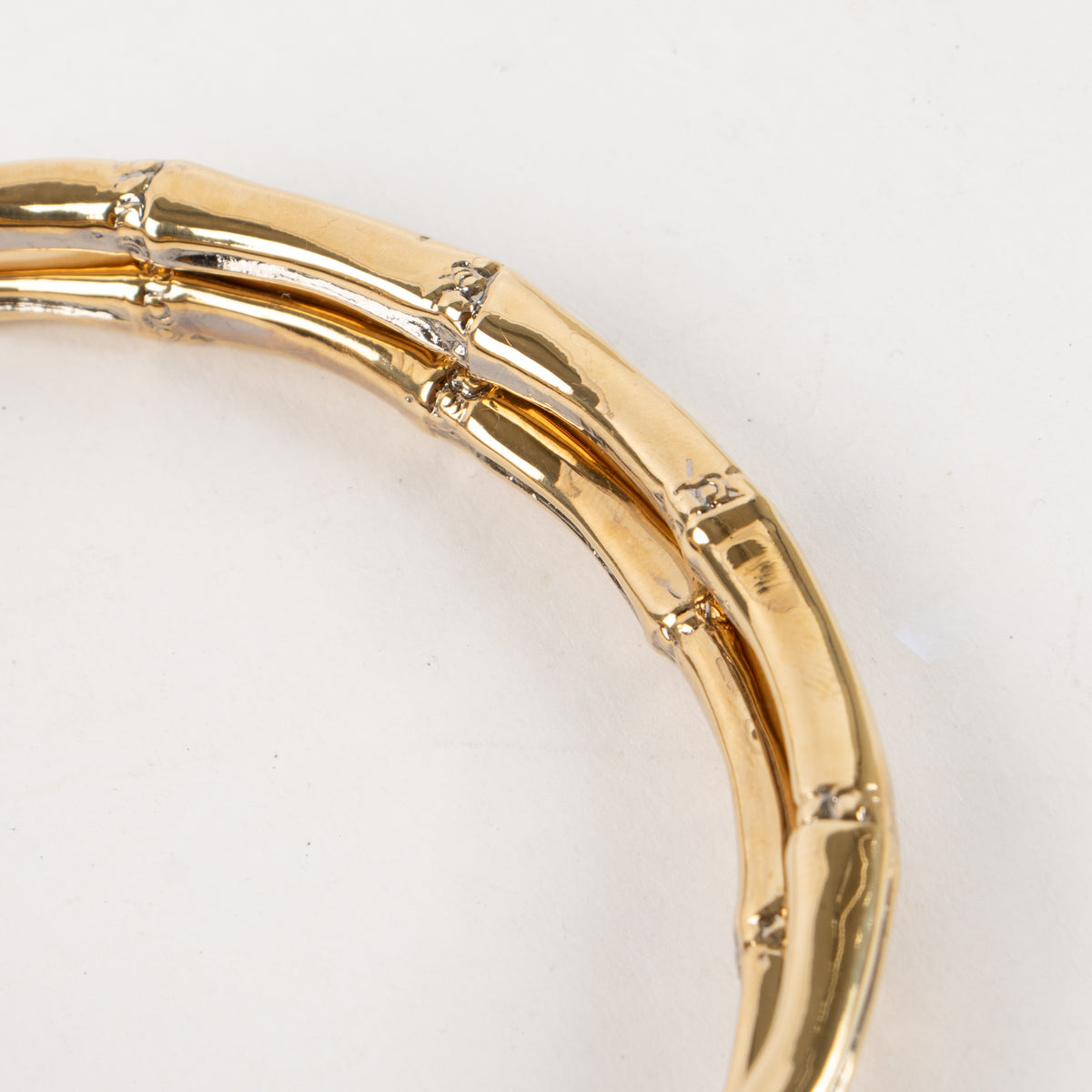 Shop this authentic Gucci Gold Beaded GG Frame Clutch pre-loved on Labellov.com
