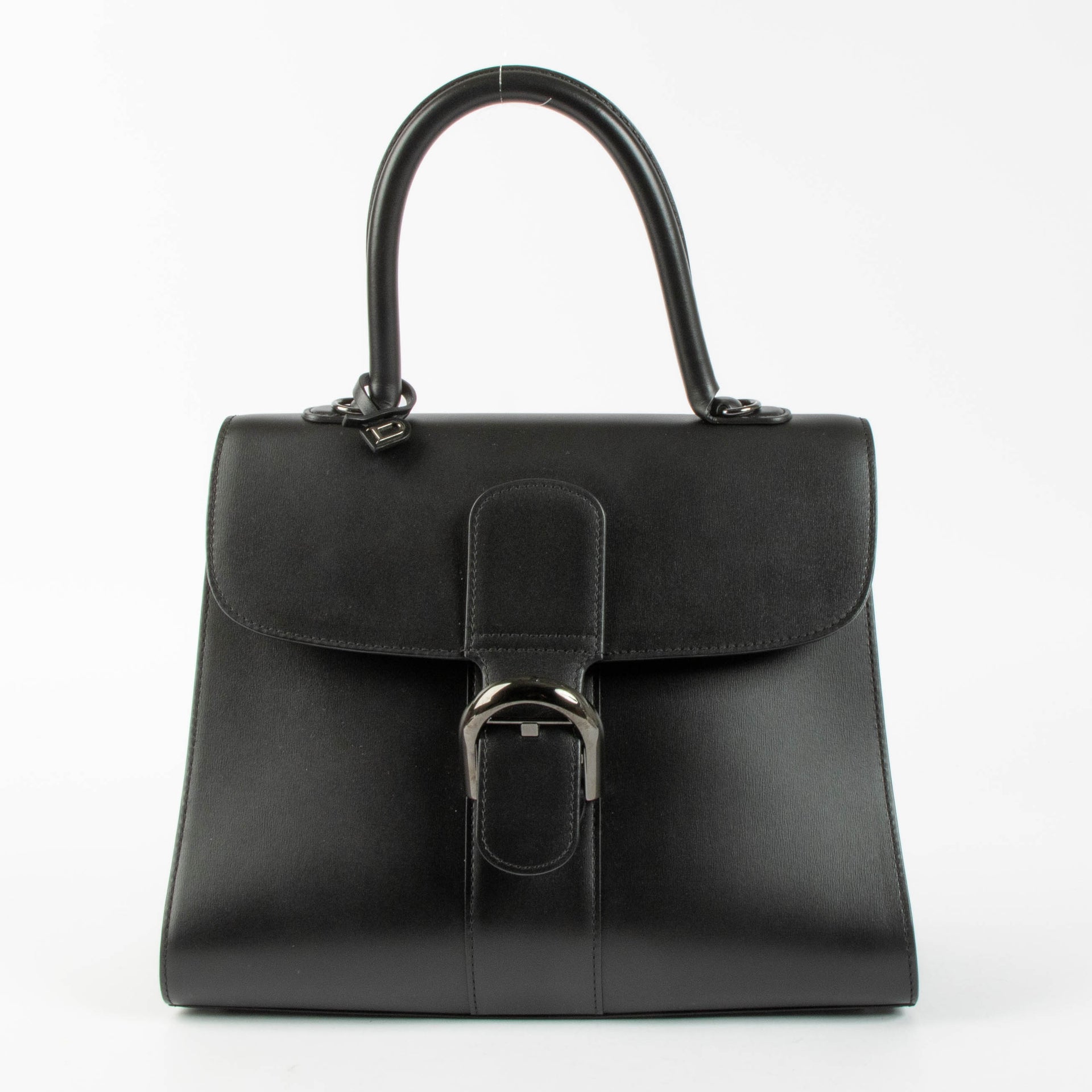 Shop this authentic Delvaux So Black Box Calf Brillant MM pre-loved on Labellov.com 