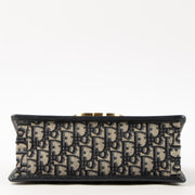 Shop this authentic Christian Dior Blue Oblique 30 Montaigne Chain Bag pre-loved on labellov.com