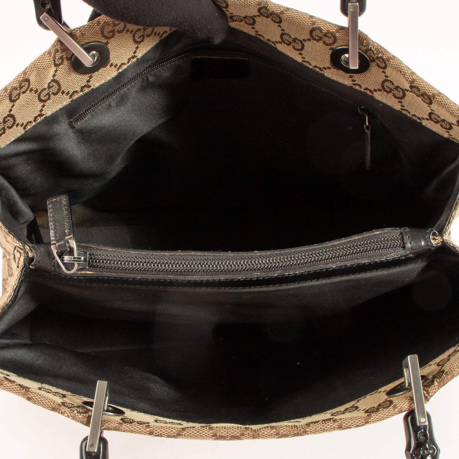 Shop the authentic Gucci GG Canvas Bamboo Handle Tote Bag on Labellov.com !