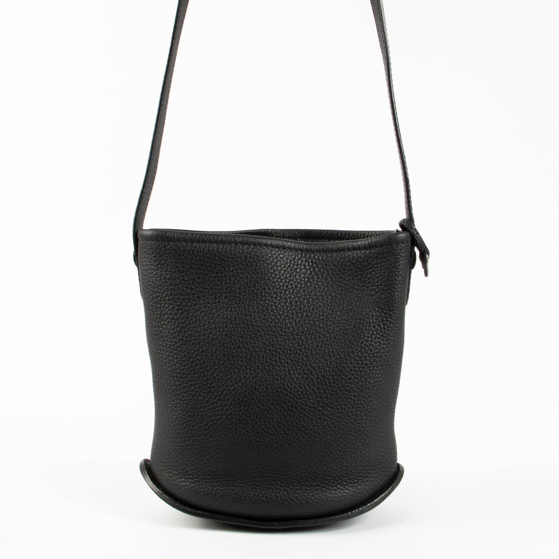Shop the authentic Delvaux Black Taurillon Soft Pin Mini Bag second hand on Labellov.com