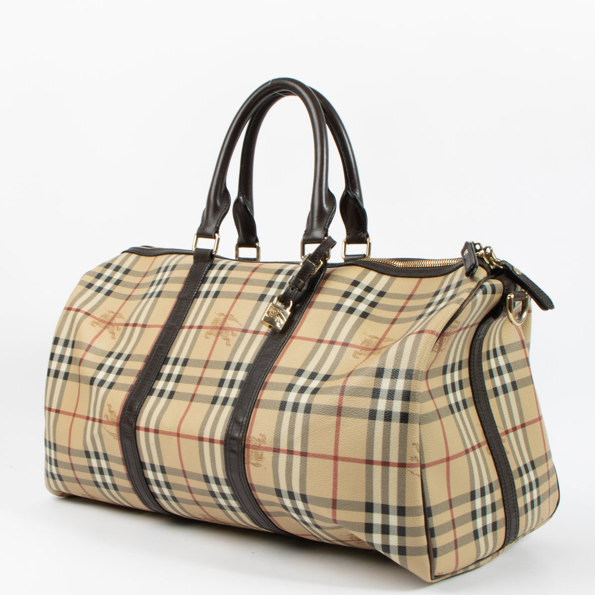 Shop the authentic Burberry Beige Haymarket Check Duffle Bag second hand on Labellov.com!
