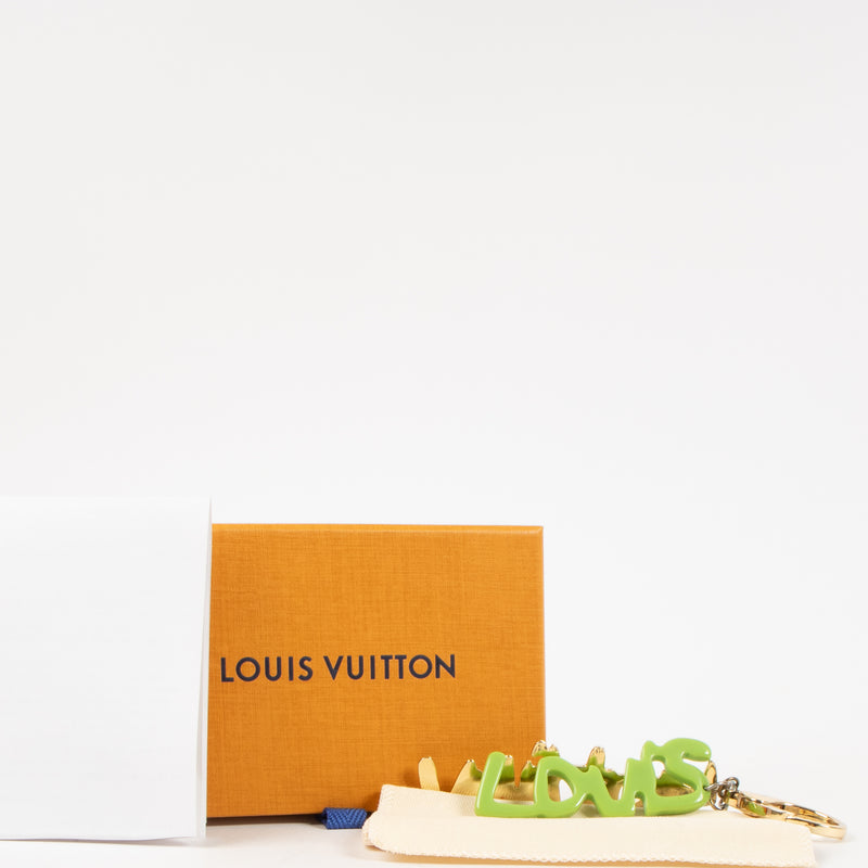 Shop the authentic Louis Vuitton Stephen Sprouse Graffiti Key Charm second hand on Labellov.com!