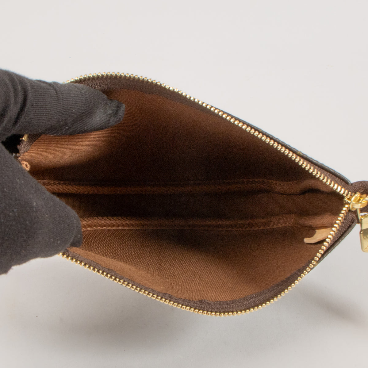 Shop this authentic Louis Vuitton Monogram Bucket Pochette with Strap Pre-Loved on Labellov.com