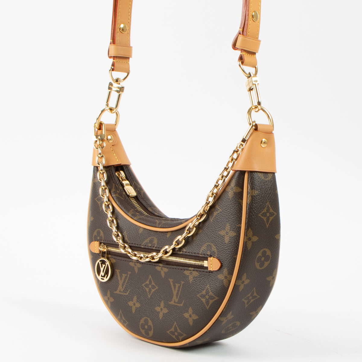 Shop this authentic Louis Vuitton Monogram Loop Shoulder Bag pre-loved on Labellov. 