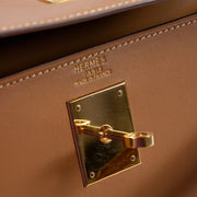 Shop the authentic Hermes Vintage Kelly 32 Naturel Sable Box GHW on Labellov.com.
