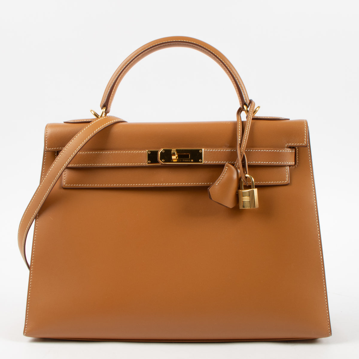 Shop the authentic Hermes Vintage Kelly 32 Naturel Sable Box GHW on Labellov.com.
