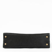 Shop the authentic Chanel Black Medium Chic Affinity Flap Crossbody Bag second hand on Labellov.com
