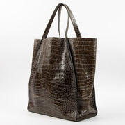 Shop this authentic luxury Dior Men FW12 Matte Alligator Sport Tote Bag Pre-Loved on Labellov.com